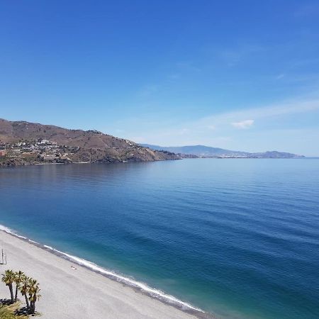 Atico En Almunecar. Primera Linea De Playa Con Vistas Espectaculares ภายนอก รูปภาพ