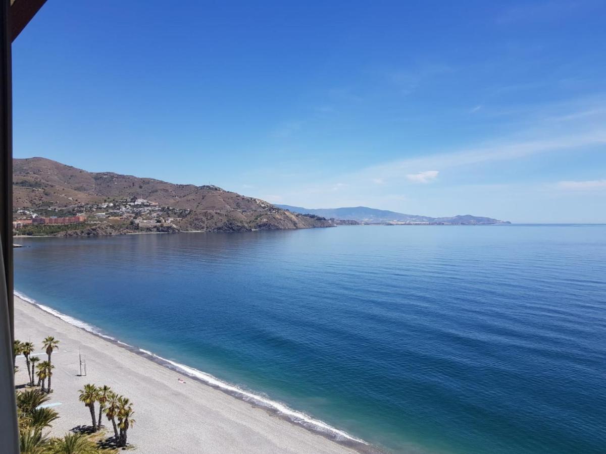 Atico En Almunecar. Primera Linea De Playa Con Vistas Espectaculares ภายนอก รูปภาพ